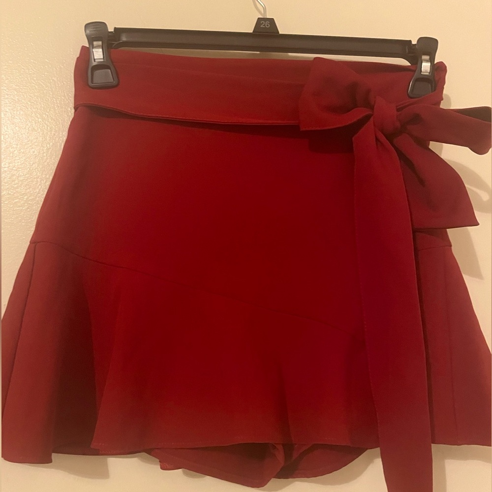 burgundy skort